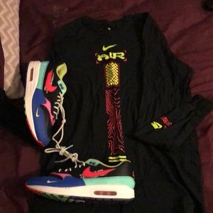 Men’s Nike shirt and Air max shoes size 10